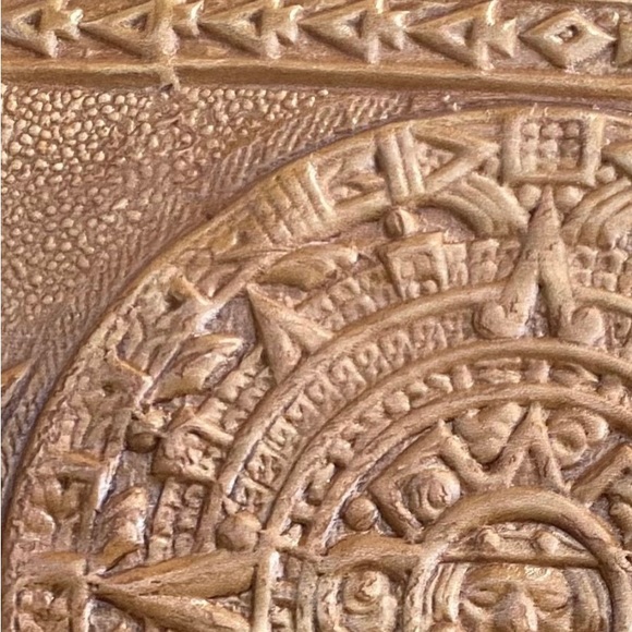 Vintage Mexican Tooled Leather Accordion Handbag - Picture 5 of 8